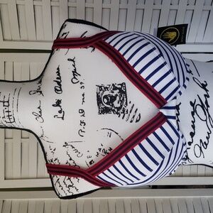 Body Glove padded XL D CUP  bikini top